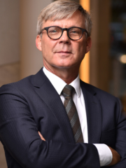 Michael Standar